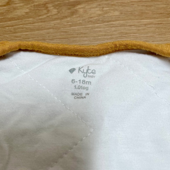 Kyte Baby Mustard Sleep Sack 1.0 TOG | 6–18 Months | Bamboo - Picture 3 of 3